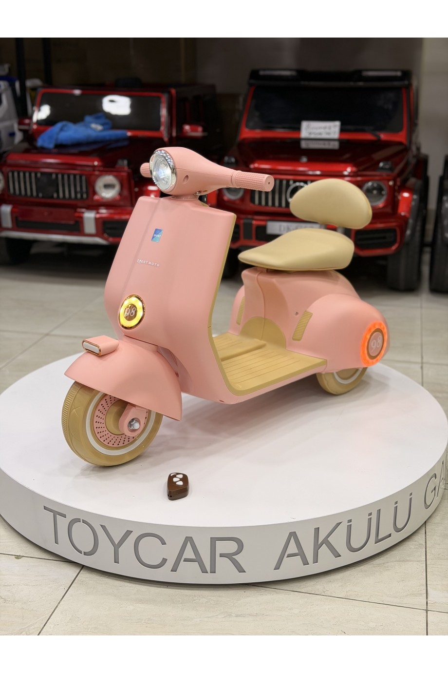 KÜÇÜK VESPA 12V