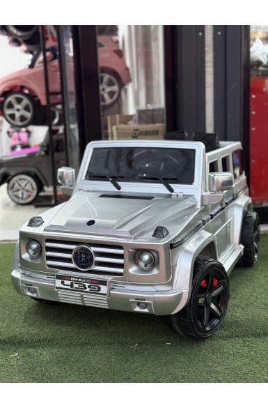 BRABUS AÇIK GRİ METALİK BOYALI AKÜLÜ ARABA 0-6 YAŞ 