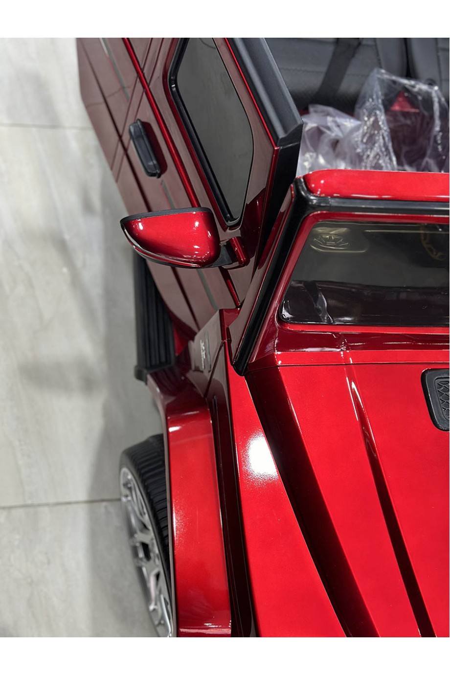 MERCEDES G63 AKÜLÜ ARABA 24V BORDO MERCEDES G63 AKÜLÜ ARABA 24V BORDO