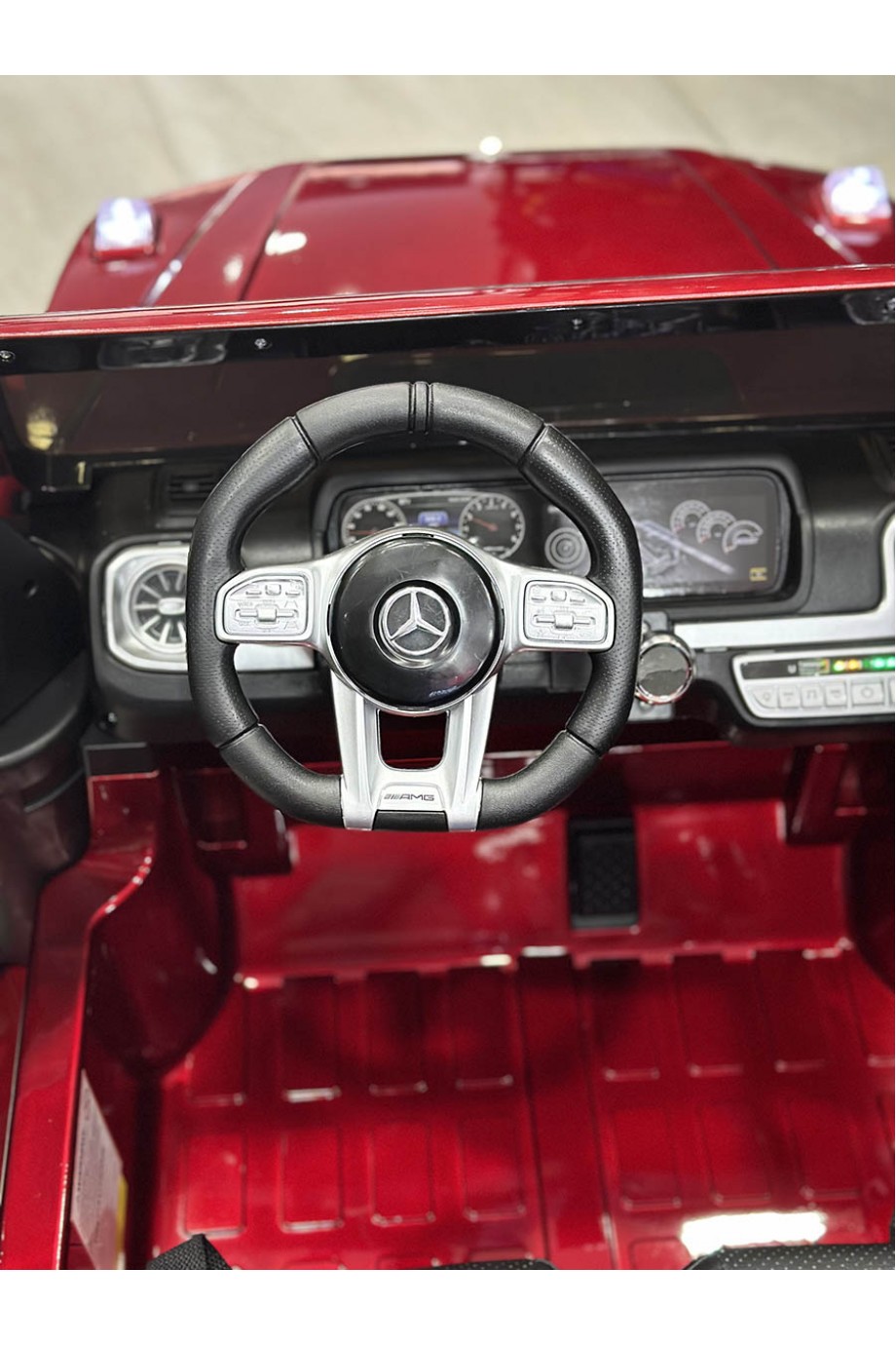 MERCEDES G63 AKÜLÜ ARABA 24V BORDO MERCEDES G63 AKÜLÜ ARABA 24V BORDO