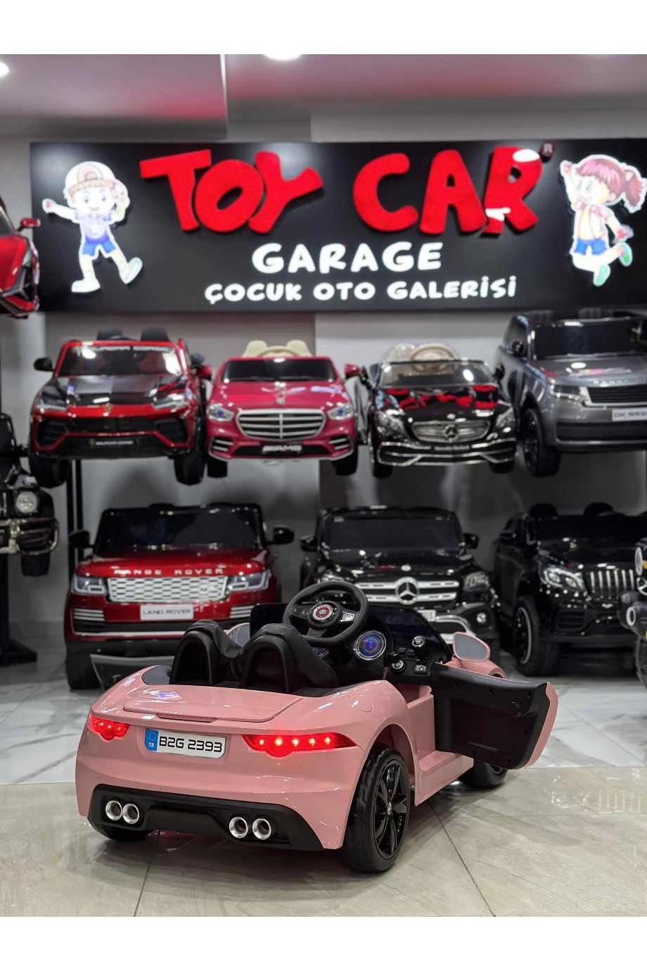 JAGUAR 12V PEMBE AKÜLÜ ARABA 0-6 YAŞ